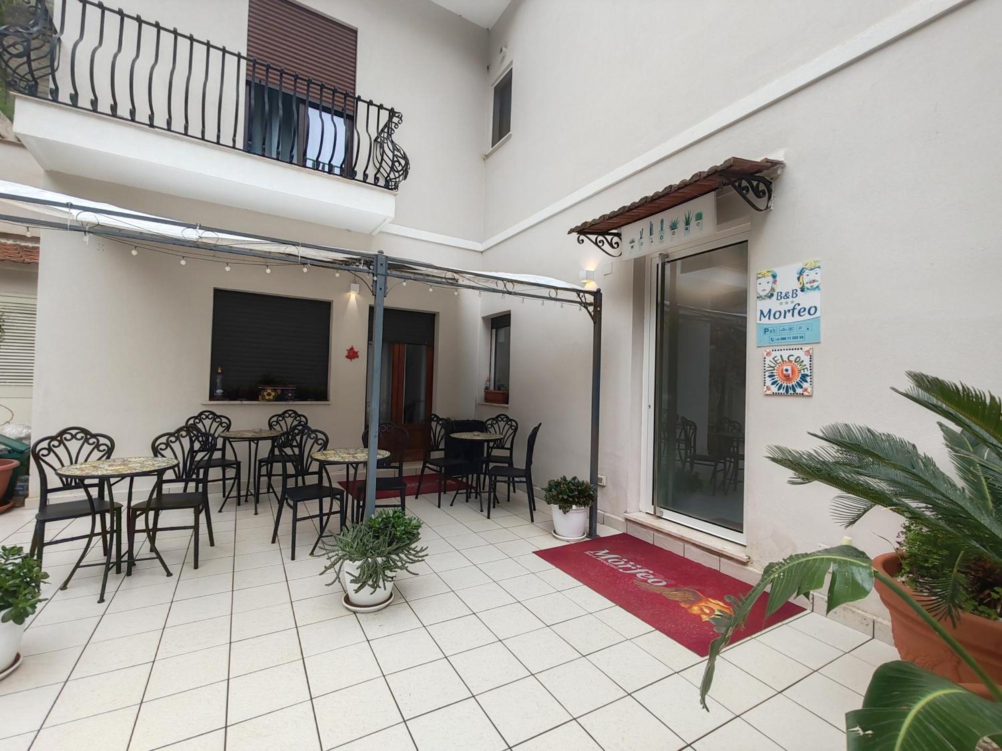 Morfeo B&B Taormina Eksteriør billede